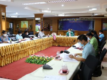 สพป.กาญจนบุรี เขต 2 ประชุมคณะกรรมการยกร่างคู่มือการประเมินสัมฤทธิ์ผลการปฏิบัติงานของข้าราชการครูและบุคลากรทางการศึกษา สายงานบริหารสถานศึกษา
